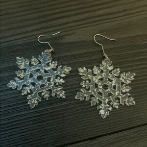 Crystal Snowflake Earrings 315